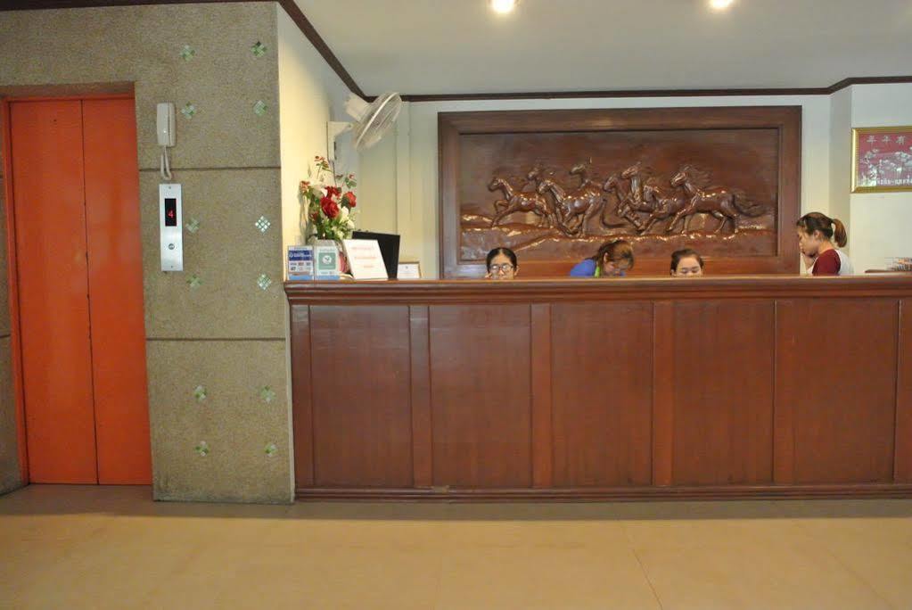 Bp Grand Hotel Čiang Mai Exteriér fotografie